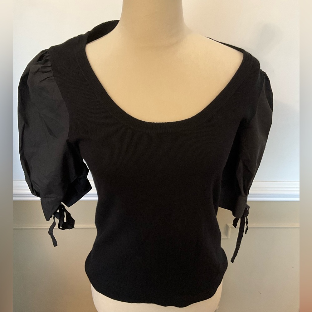 Design History Scoop Neck Top - Size XL